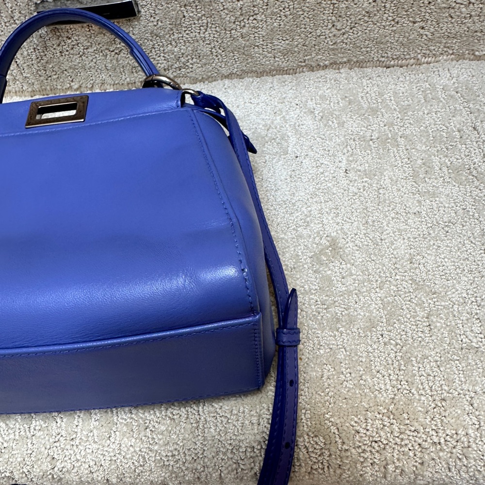Fendi Mini Peekaboo in purple lilac - Picture 7 of 14
